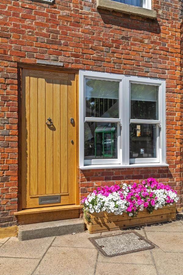 The Nestle House Vila Winchester Exterior foto